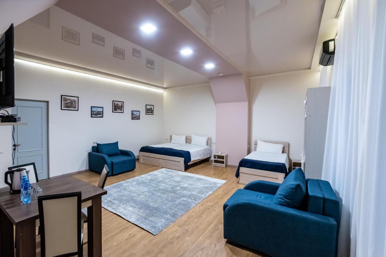 Tiflis Hotel מלון 4*
